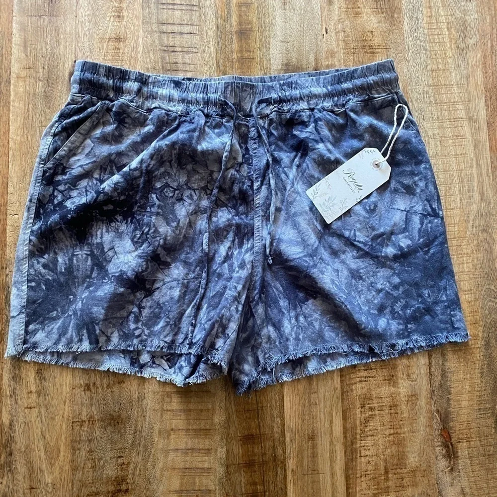 Royalty for Me linen blend lounge blue tie dye shorts NEW elastic waist